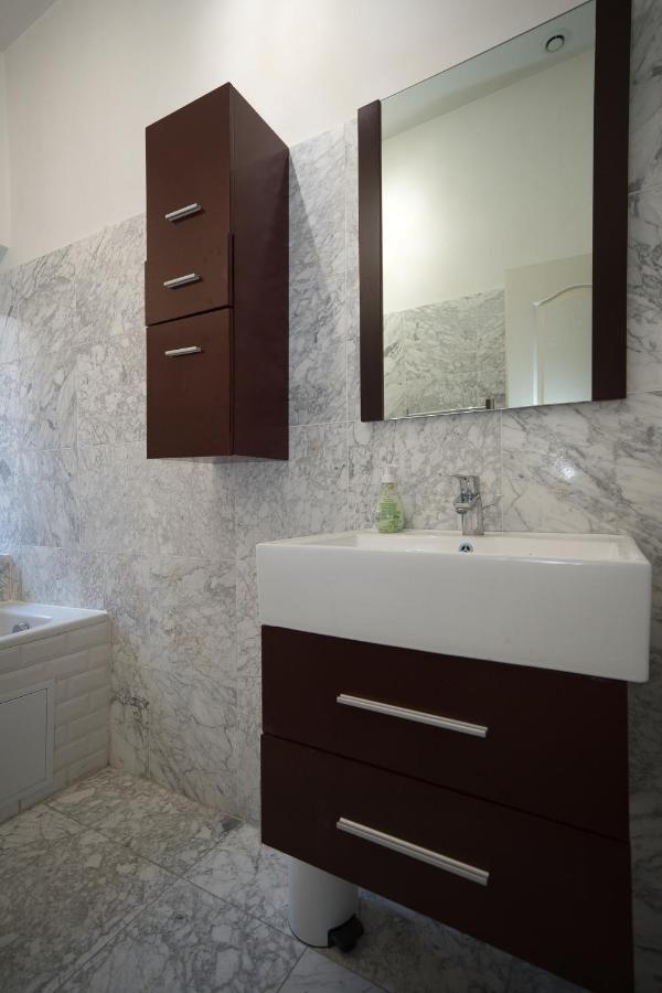 Lusso 5 Beds Central Apartment Nizza Kültér fotó