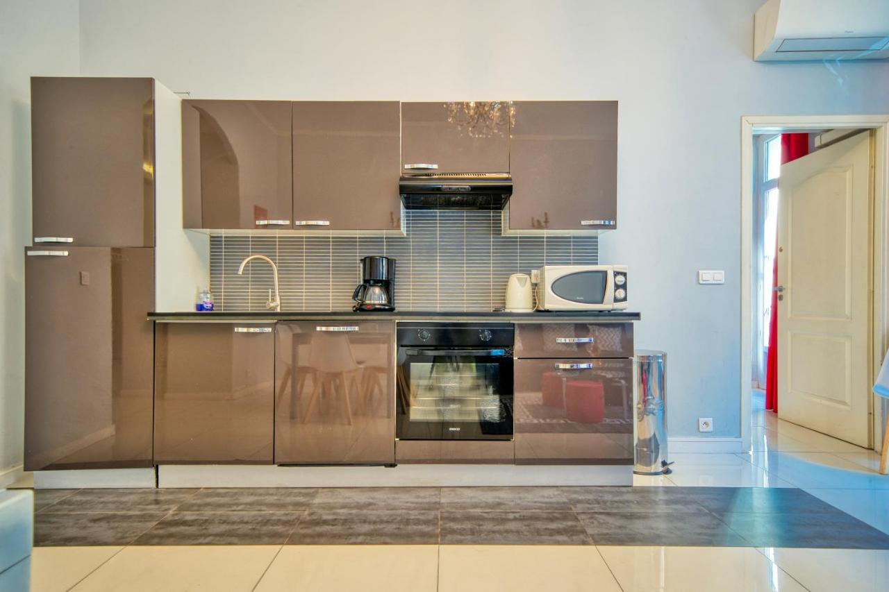 Lusso 5 Beds Central Apartment Nizza Kültér fotó
